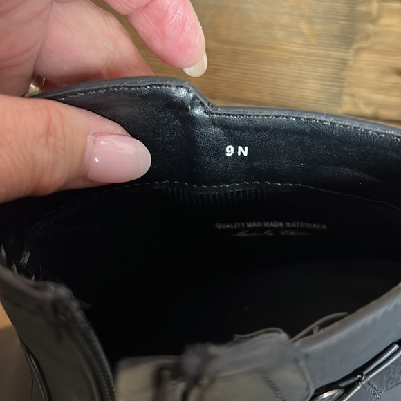 Easy Street Dawnta black ankle boots size 9N EUC. - Picture 7 of 7